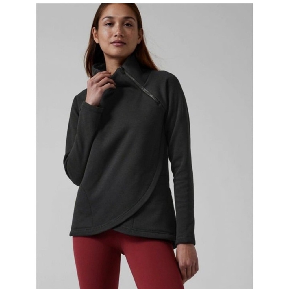Athleta Cozy Asym Black pullover size M
